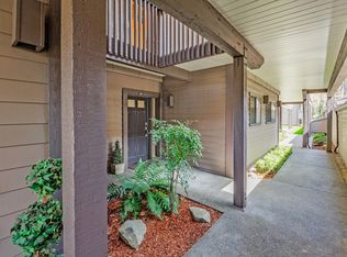 115 Rogue River Hwy APT 106, Grants Pass, OR