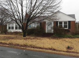 617 Park Pl, Deale, MD 20751
