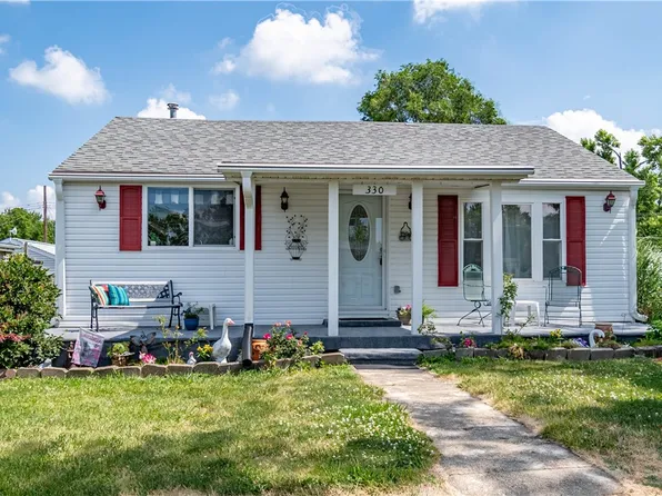 330 W Eckhardt St, Macon, IL 62544