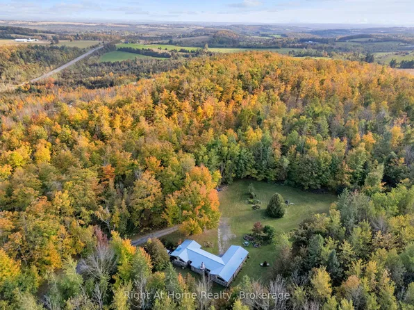570 Meadowview Rd, Kawartha Lakes, ON K0L 2W0