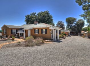 1041 N Cypress St, La Habra, CA 90631