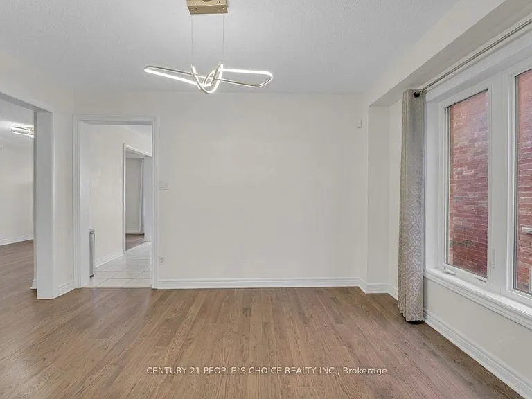 48 Colonel Lyall St — Photo 7