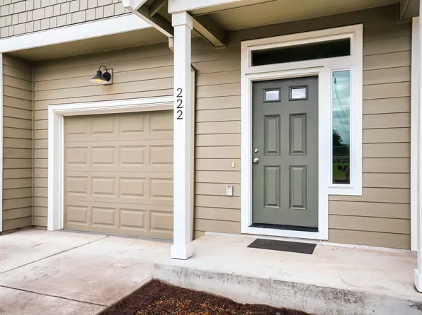 222 Eckerd Ave, Molalla, OR 97038