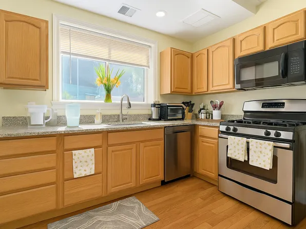 18 Allston St #1R, Allston, MA 02134