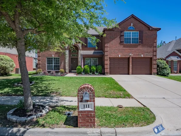 111 Silverwood Dr, Mansfield, TX 76063