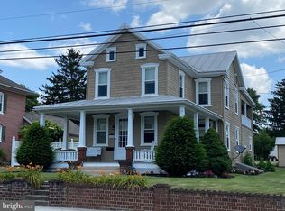524 S Queen St, Littlestown, PA 17340
