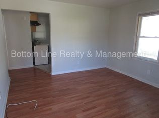 108 Mattoon St, Charlotte, NC 28216