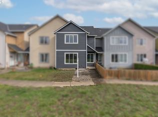 821 Village Pl, Dayton, OR 97114