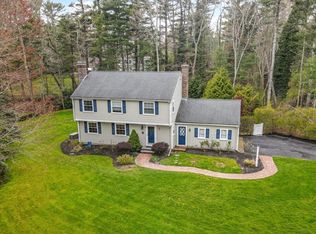 126 Flint Locke Dr, Duxbury, MA 02332