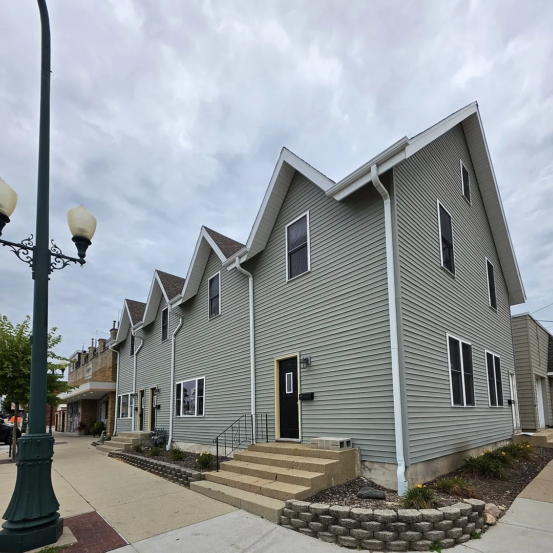 1 bed, 500 sqft, $1,200 — Photo 1