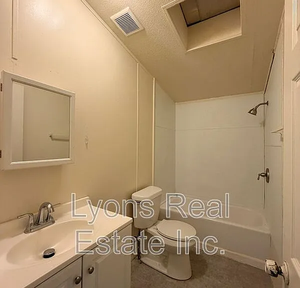 8409 Grady Dr — Photo 10