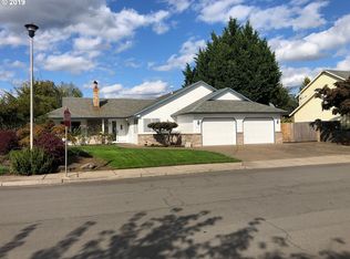 372 SE 9th Ave, Canby, OR 97013