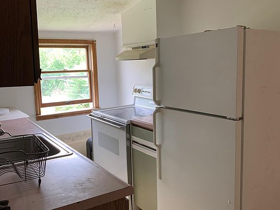 4th image of 3 Alsen St Floor 2