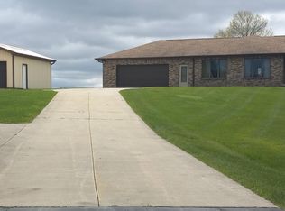 820 McConnell Hwy, Charlotte, MI 48813