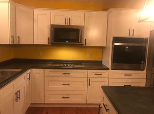 1300 Lewis Bray Rd, Burnside, KY 42519