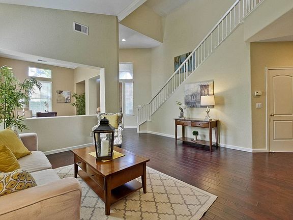 5th image of 5830 Pala Mesa Dr