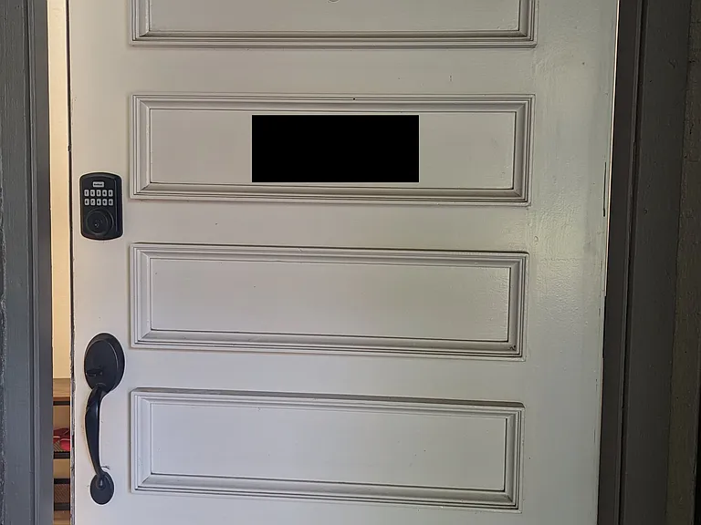 564 Sand Hill Cir — Photo 1