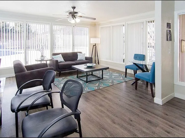 Apartments at Decker Lake Your Everyday Retreat — Photo 25