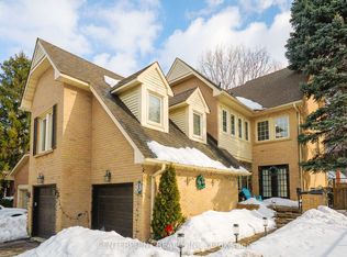 49 Redwood Ln, Markham, ON L3R 3Z1