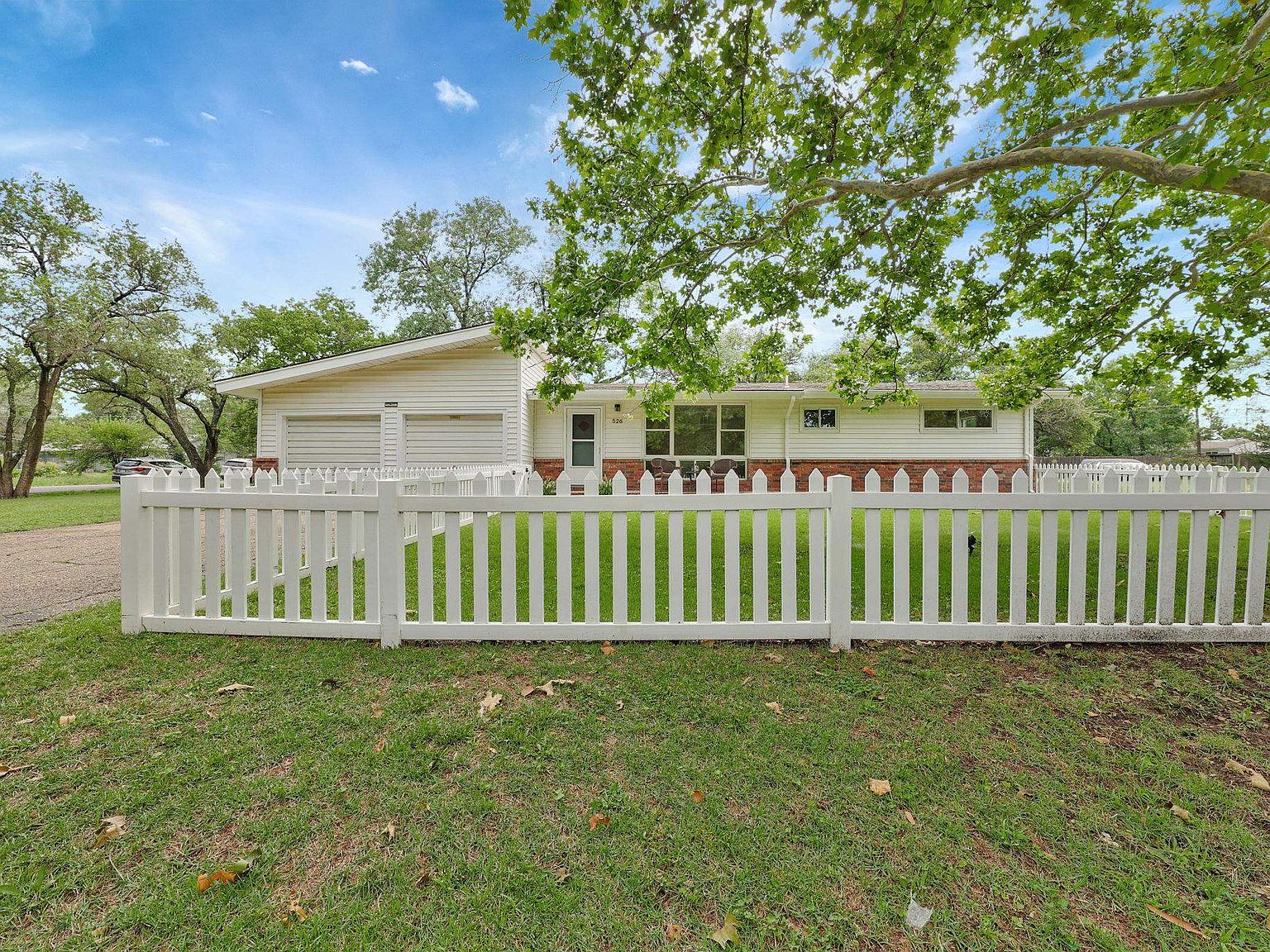 526 N Prosperity Ln, Andover, KS 67002 MLS 628023 Zillow