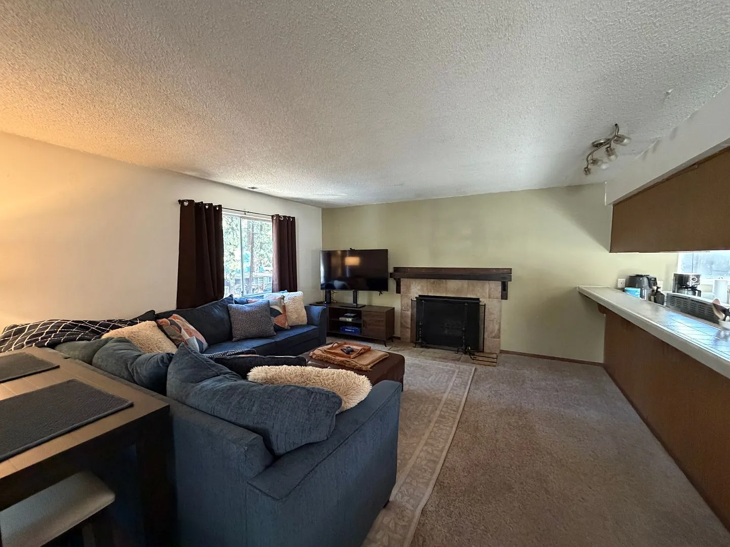 916 Merced Avenue — Photo 1