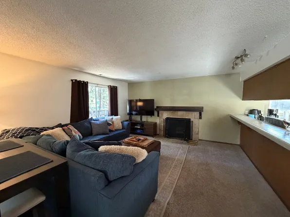 916 Merced Avenue, 916 Merced Ave #B, South Lake Tahoe, CA 96150
