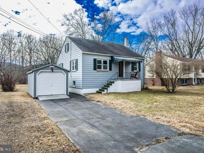 2240 Miller Ave, Coatesville, PA, 19320