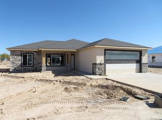 1369 Zephlyn St, Twin Falls, ID 83301