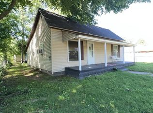510 E Carter St, Marion, IL 62959