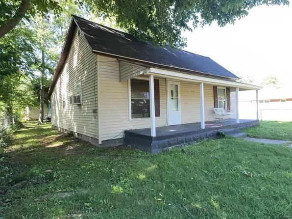 510 E Carter St, Marion, IL 62959