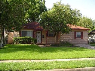 5139 Ripplebrook Dr, Houston, TX 77045