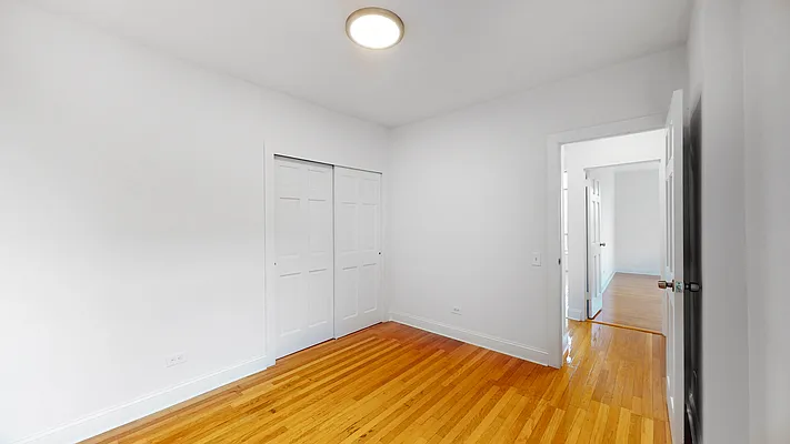 Rented by R New York | media 8