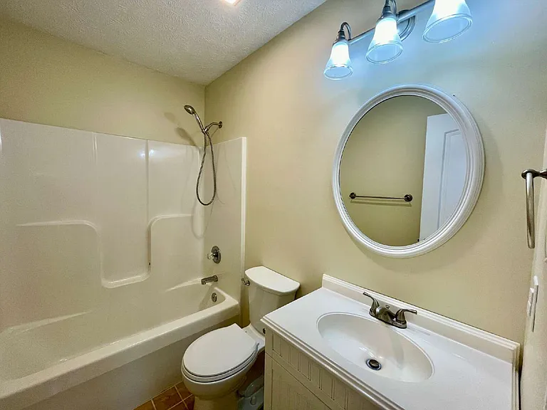 172 Finch Rd — Photo 13