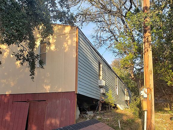 5th image of 891 Cypress Dr