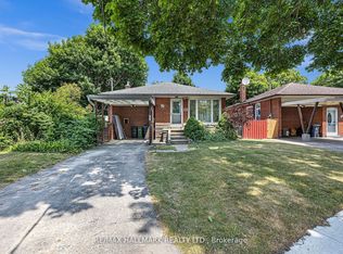 28 Furlong Ct, Toronto, ON M1J 1Y8