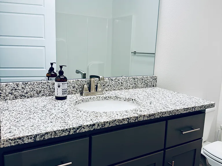 424 NW 59th Ave — Photo 8