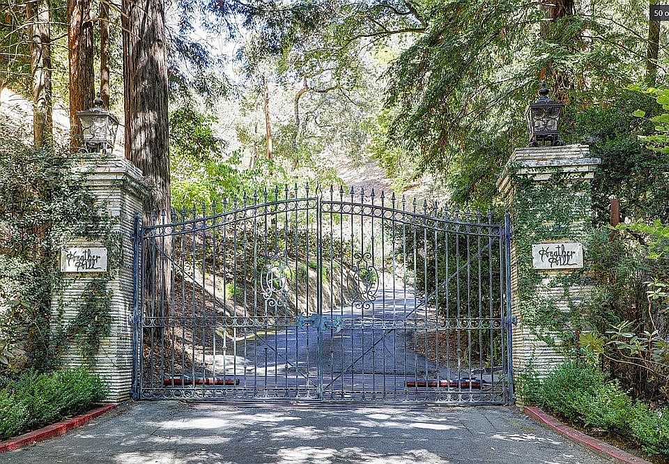 1st image of 96 Avenue Del Norte