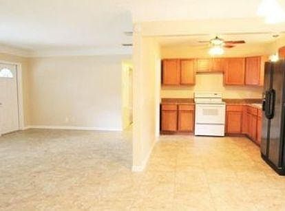 5th image of 6258 22nd Ave N