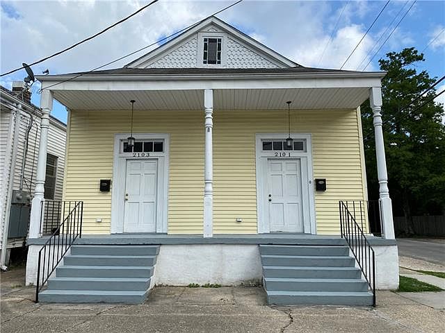 1st image of 2103 Fern St