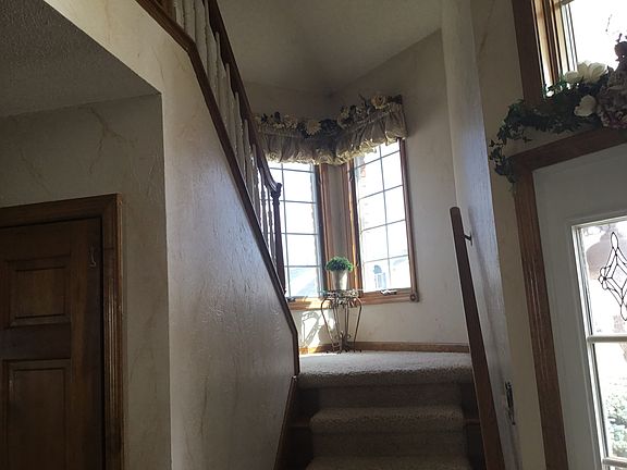 5th image of 1210 Brandi Dr