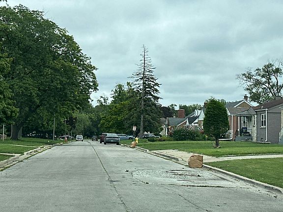 4th image of 1127 Nichols Ln