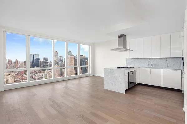 Rented by Square Realty Global Inc | media 19