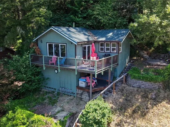 39420 Ski Park Road E, Eatonville, WA 98328