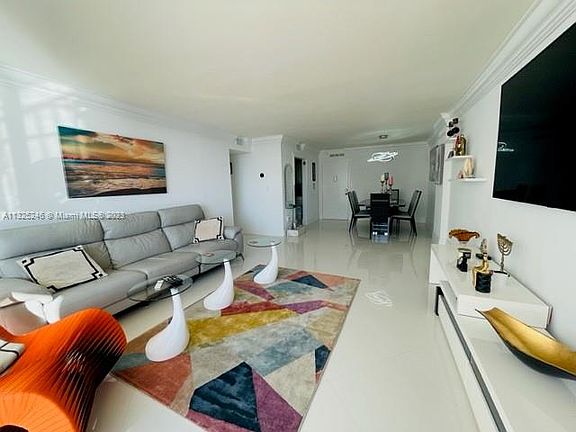 5th image of 2780 NE 183rd St APT 1012