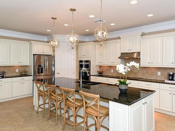 5th image of 6138 Belina Ct