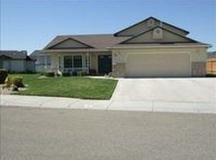 37 S Bonner St, Nampa, ID 83651