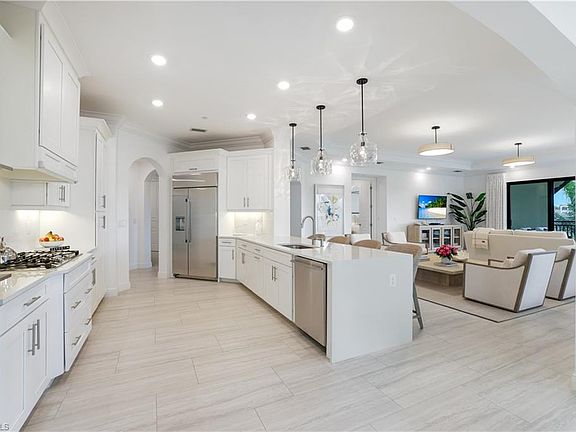 5th image of 16371 Viansa WAY #202