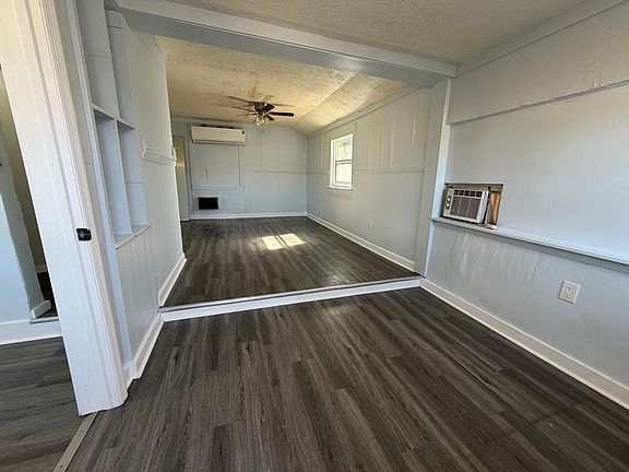 3rd image of 5475 42nd St N #2