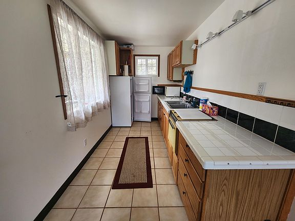 3rd image of 11238 E Evans Creek Rd