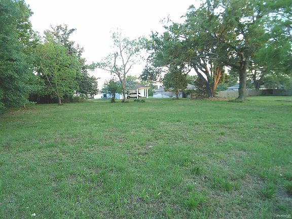 417 E. 3rd St [02]\nFront